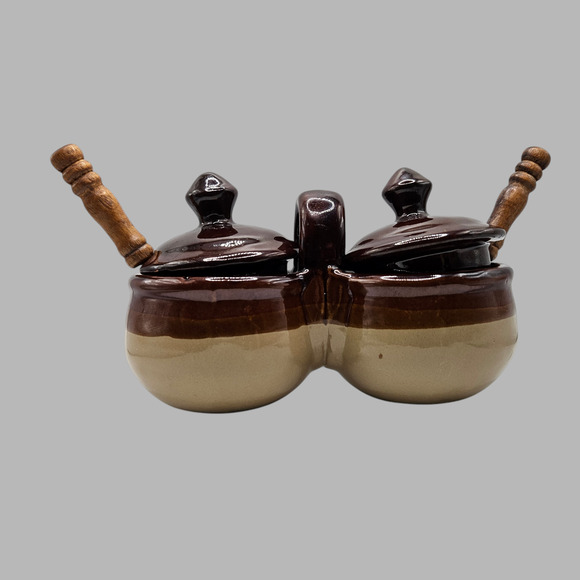 Vintage USA Pottery Double Brown Drip Glaze Condiment Set with Wooden Spoons - Picture 3 of 6